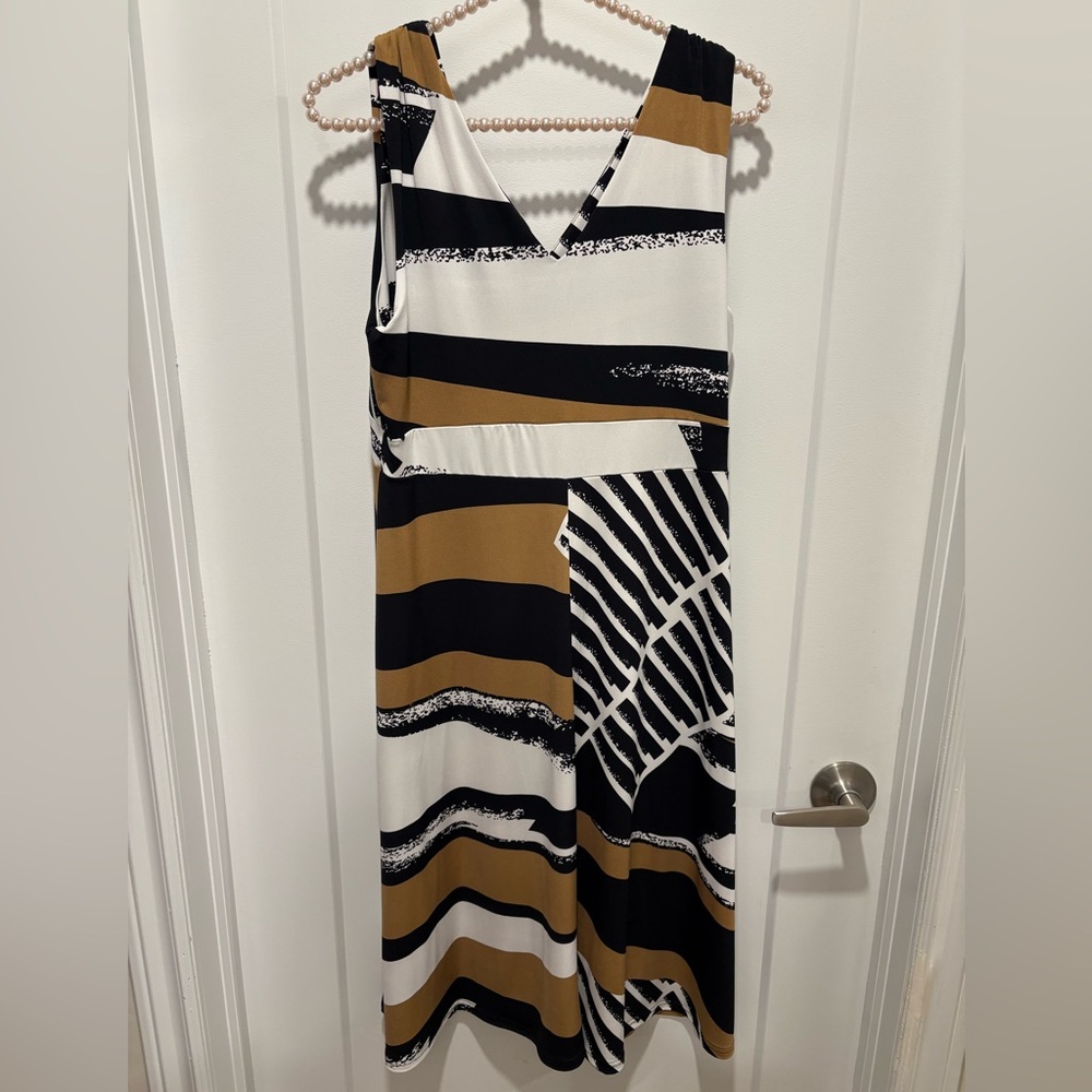Striped Black, White, and Gold Women's Dress - Picture 6 of 6